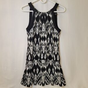 White House Black Market Monochrome Patterned Shirt